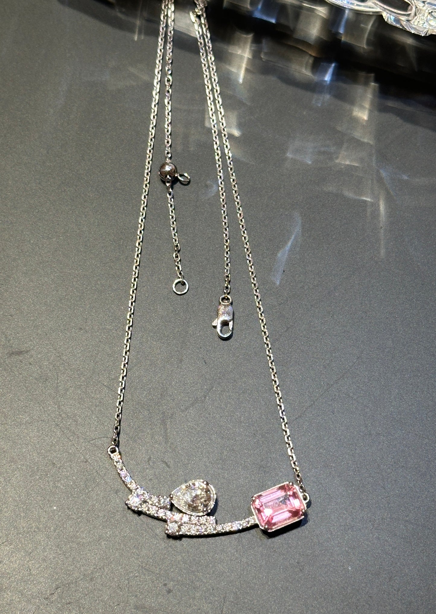 Shining Mirage pink blush necklace