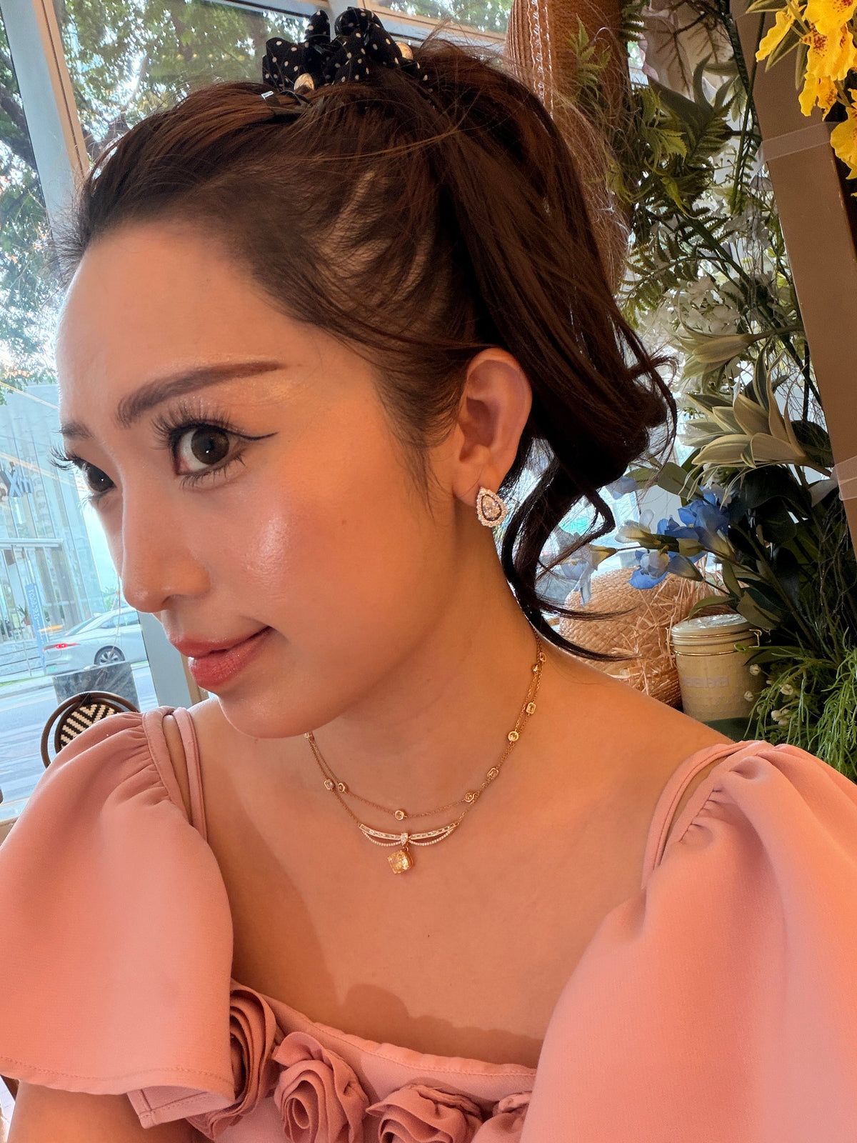 Shiningvivila Inner Light earrings