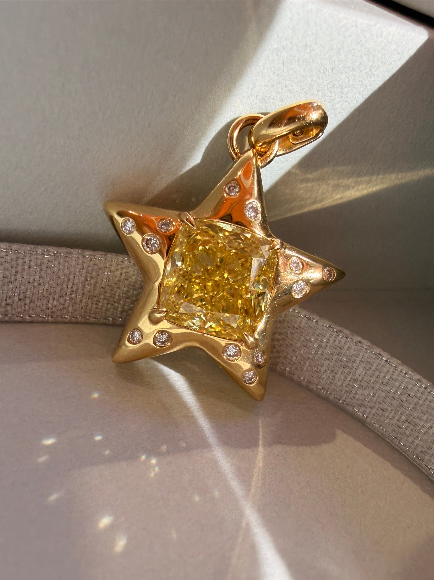 Aurora Star Lab Grown Fancy yellow Diamond Pendant