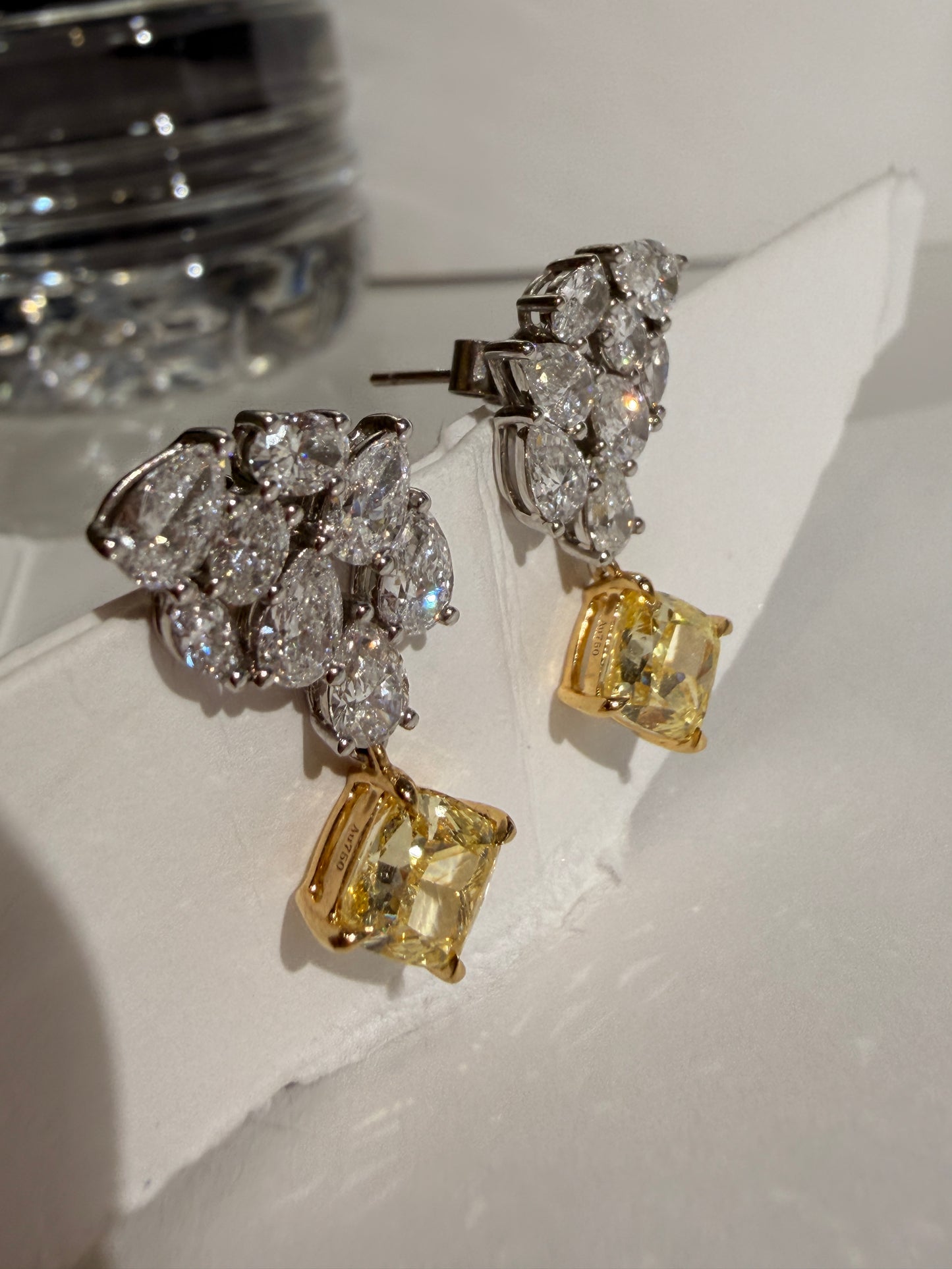 Shiningvivila lab grown luck yellow diamonds earrings