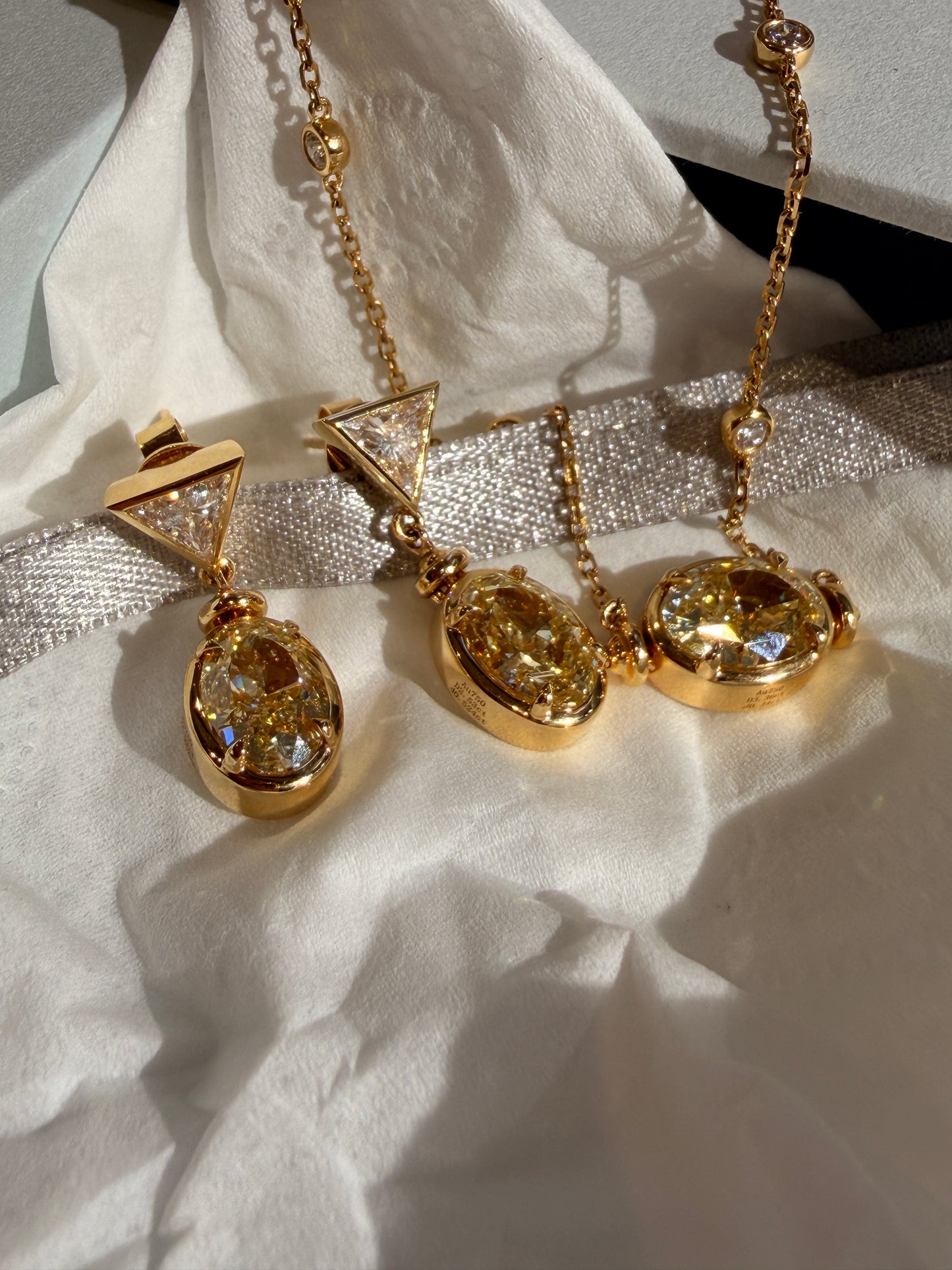 Secret Bloom Flip Earrings™2.5 ct each Ovel Lab Grown Fancy Yellow diamonds 18 k solid gold Customized earrings