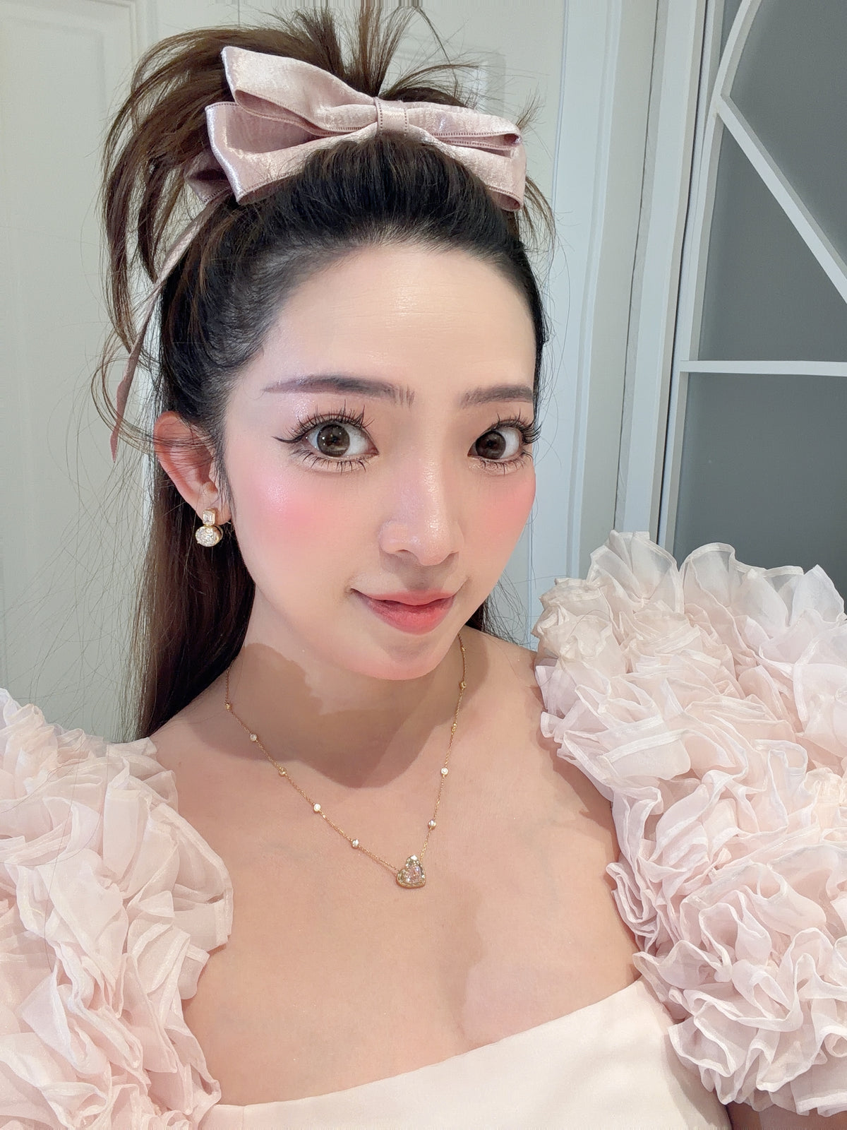 The Floating Love Bloom (2 carats Heart lab grown pink diamond )Necklace