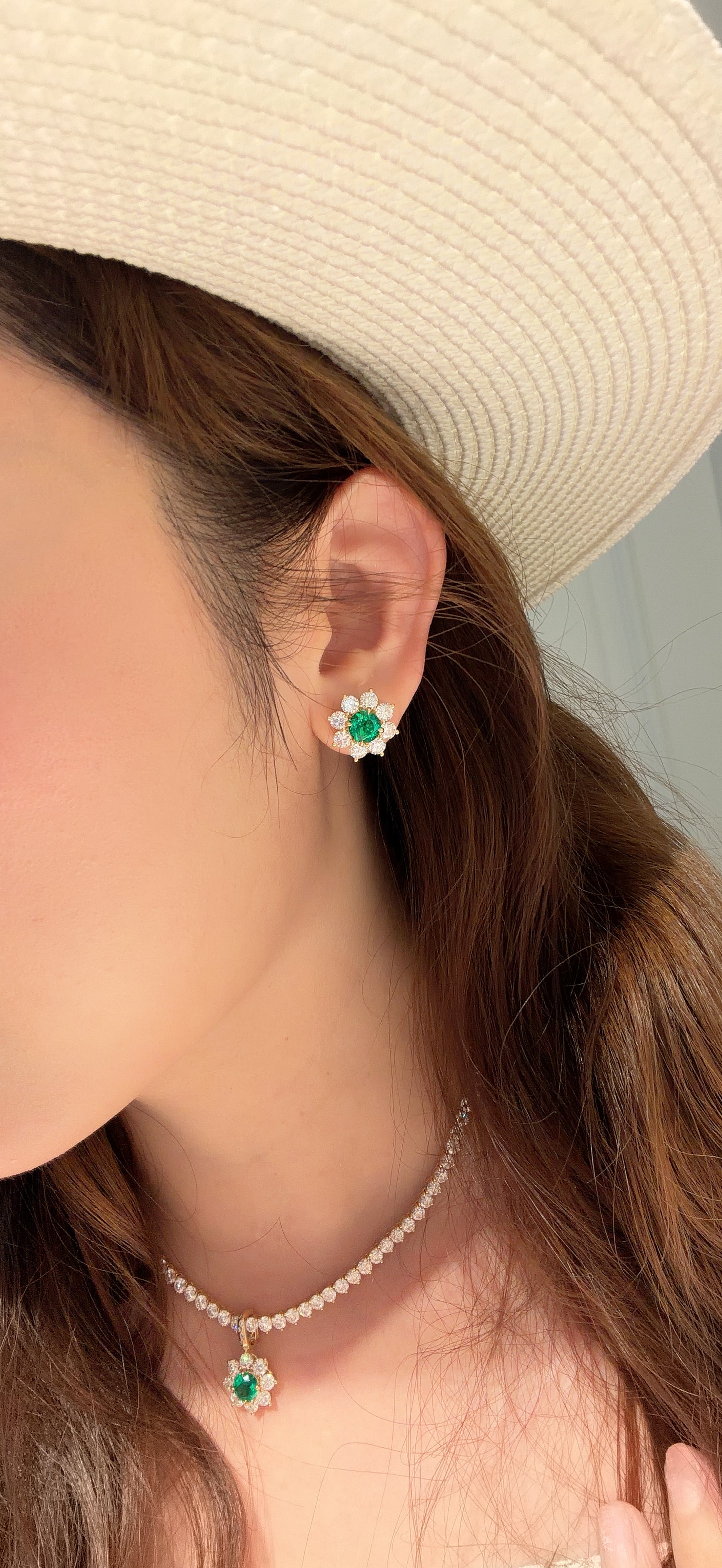 Shiningvivila Lab Grown Emerald Green Grown Bloom Flower Stud Earrings