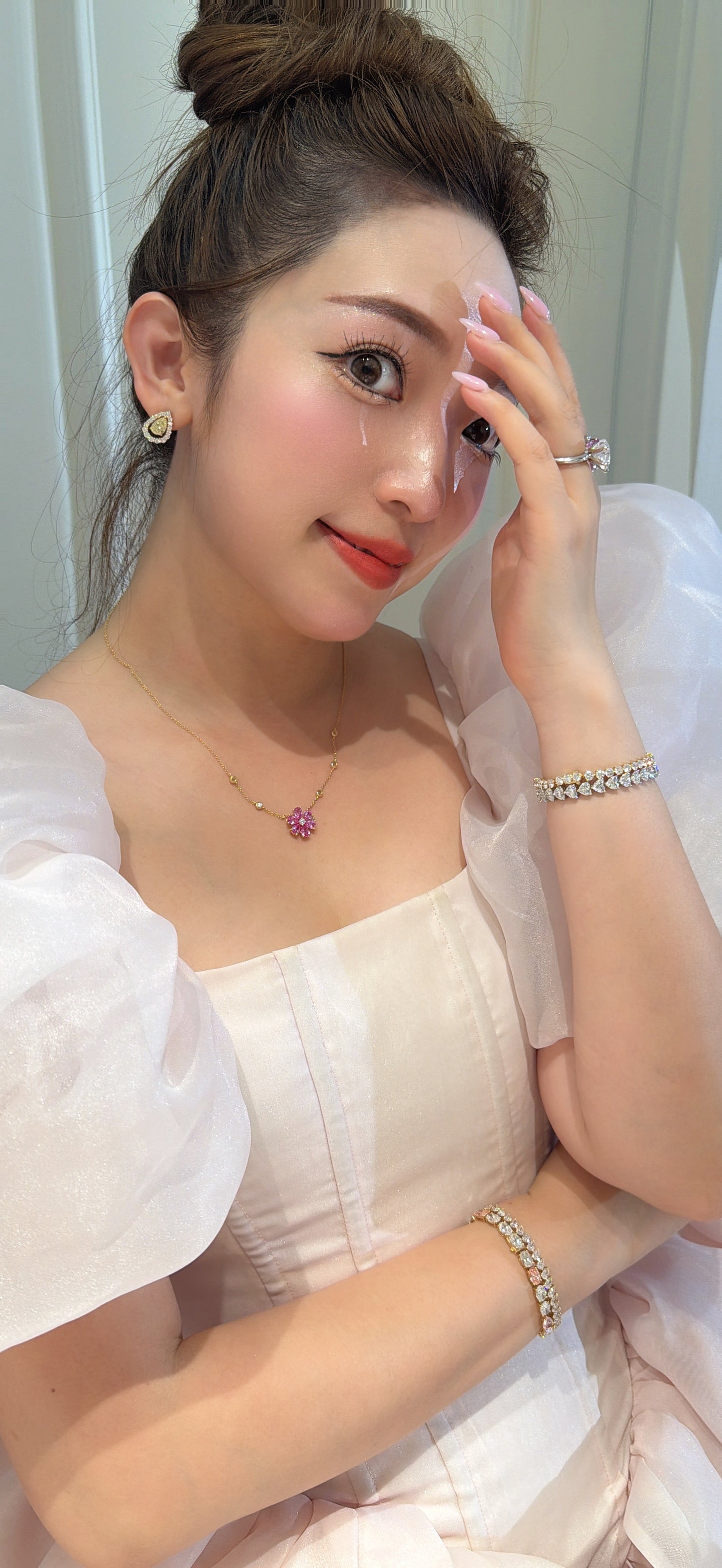Shiningvivila Ever Bloom necklace