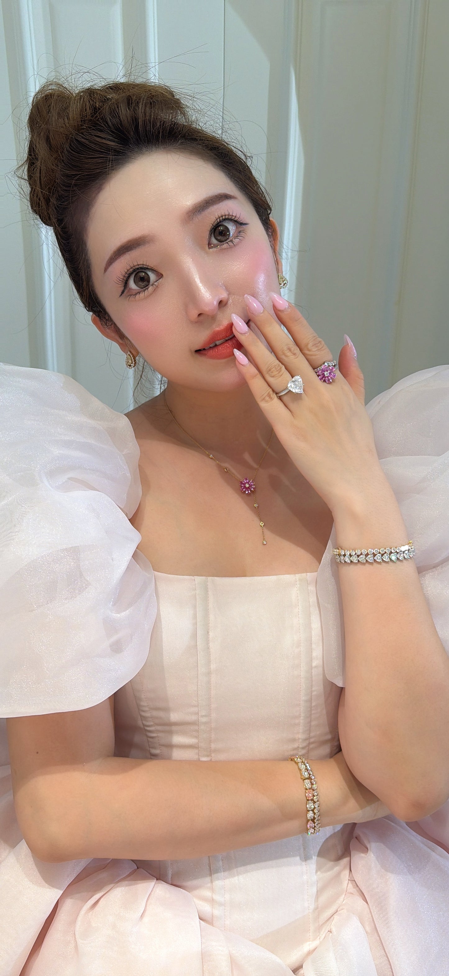Shiningvivila Ever Bloom necklace