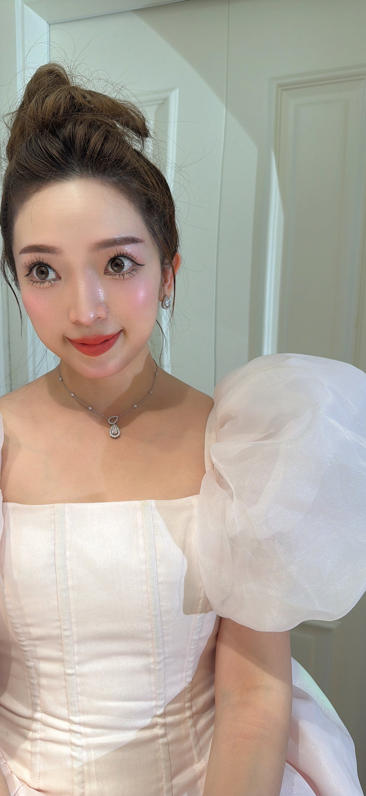 Shiningvivila Inner Light Necklace