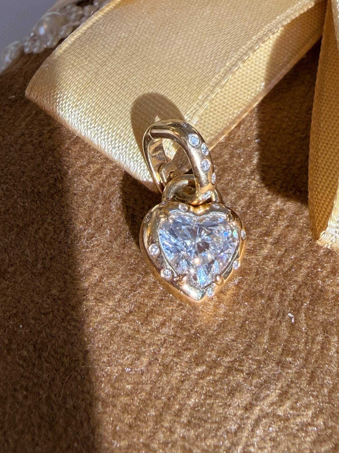 Shiningvivila love heart pendant
