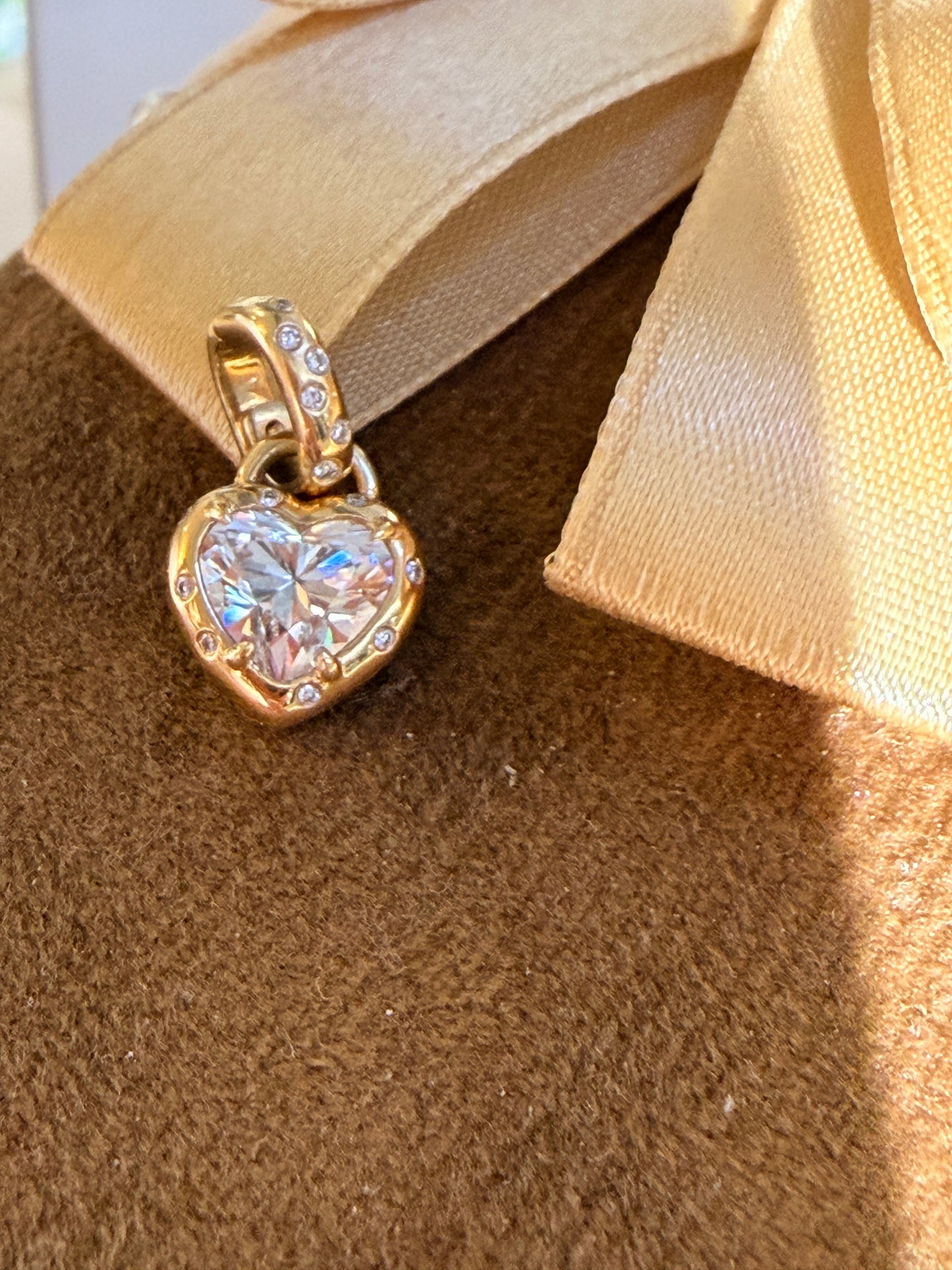 Shiningvivila love heart pendant