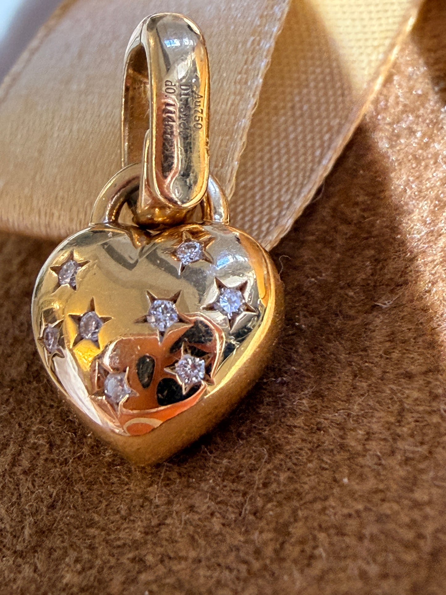 Shiningvivila love heart pendant