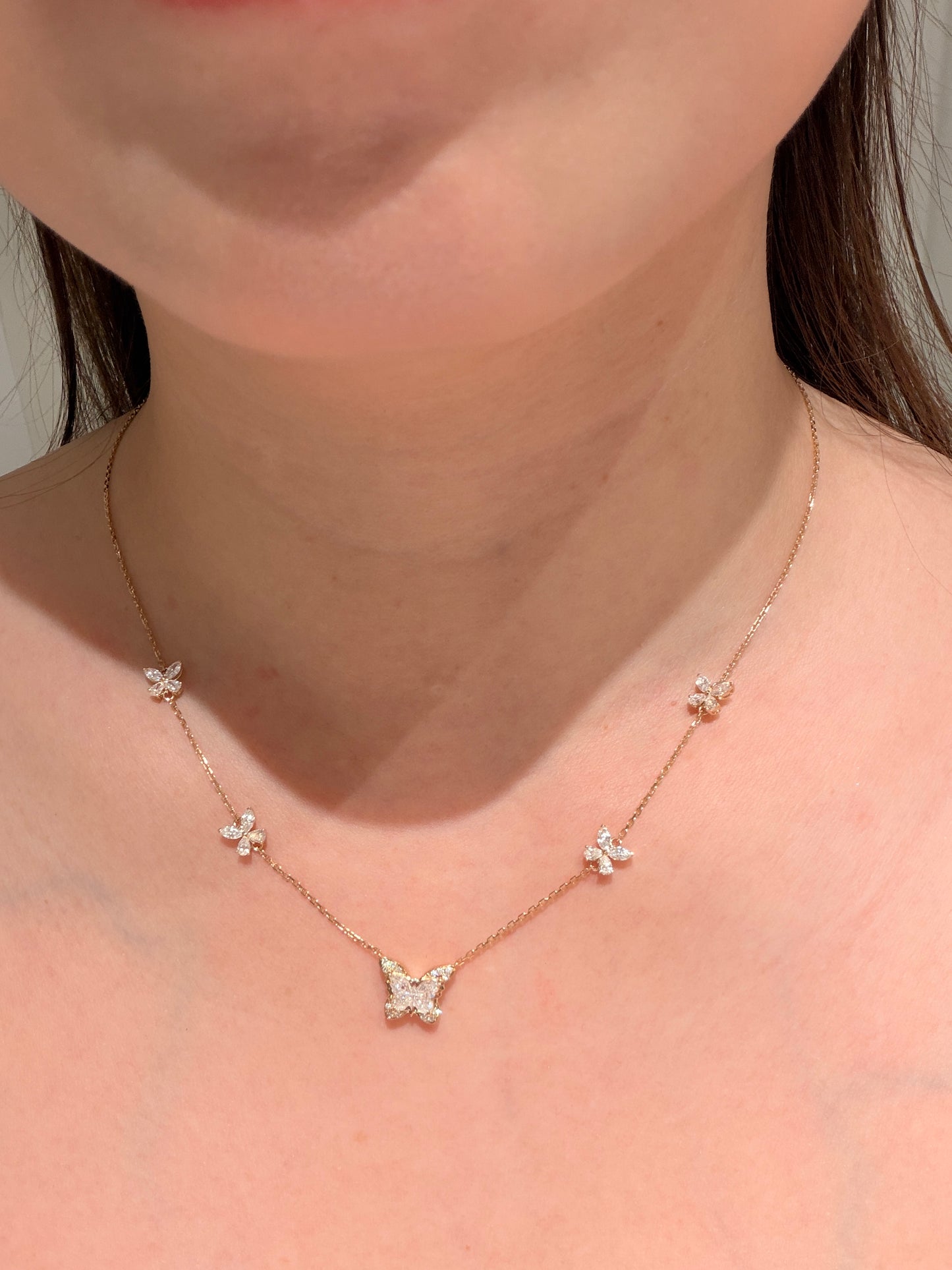 Shiningvivila Lumé Butterfly Flight Necklace